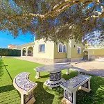 Casa Tien * Casas Abiar